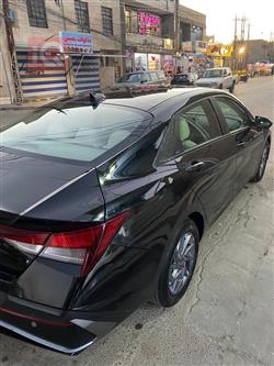 هیوندای ئەلەنترا